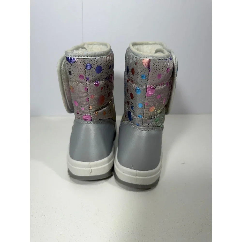 WFS Girls Gray Snow Boots Rainbow Iridescent‎ Polka Dot Faux Fur Lined boot